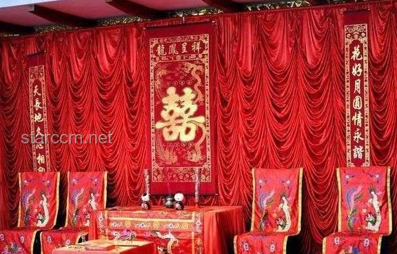 探索無父無夫的社會：參加摩梭人婚宴后的新認知