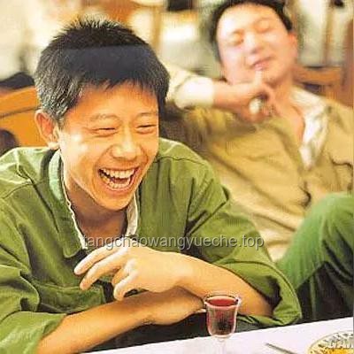 服裝店主如何應對愛打架的顧客？策略與愛心并行！