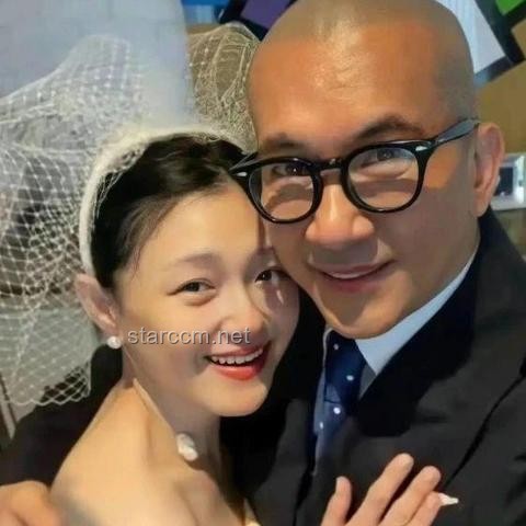汪小菲大婚當晚 S媽連發6條帖子：一場家庭情感的風云變幻