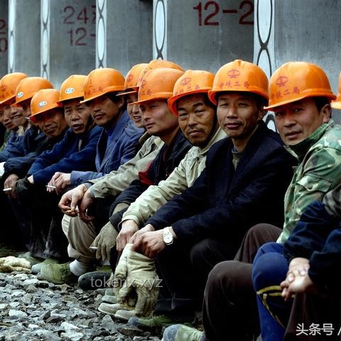 河南酷暑下的教育之光：山村女老師的執著守護