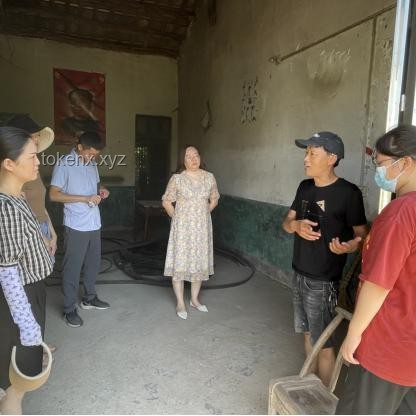 河南酷暑下山村女老師的教育堅守：執著守護，共筑希望