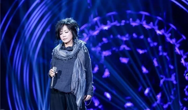 **歌手競技新視角：阿云嘎與其他歌手的玩法對比**