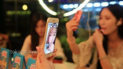 女主播拒絕“擦邊”被起訴：網絡直播行業的道德底線與法律邊界