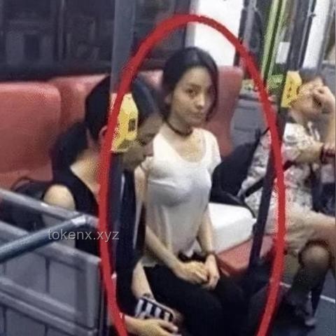 如何有效解決女子地鐵上與男子爭吵猛踹對方的問題