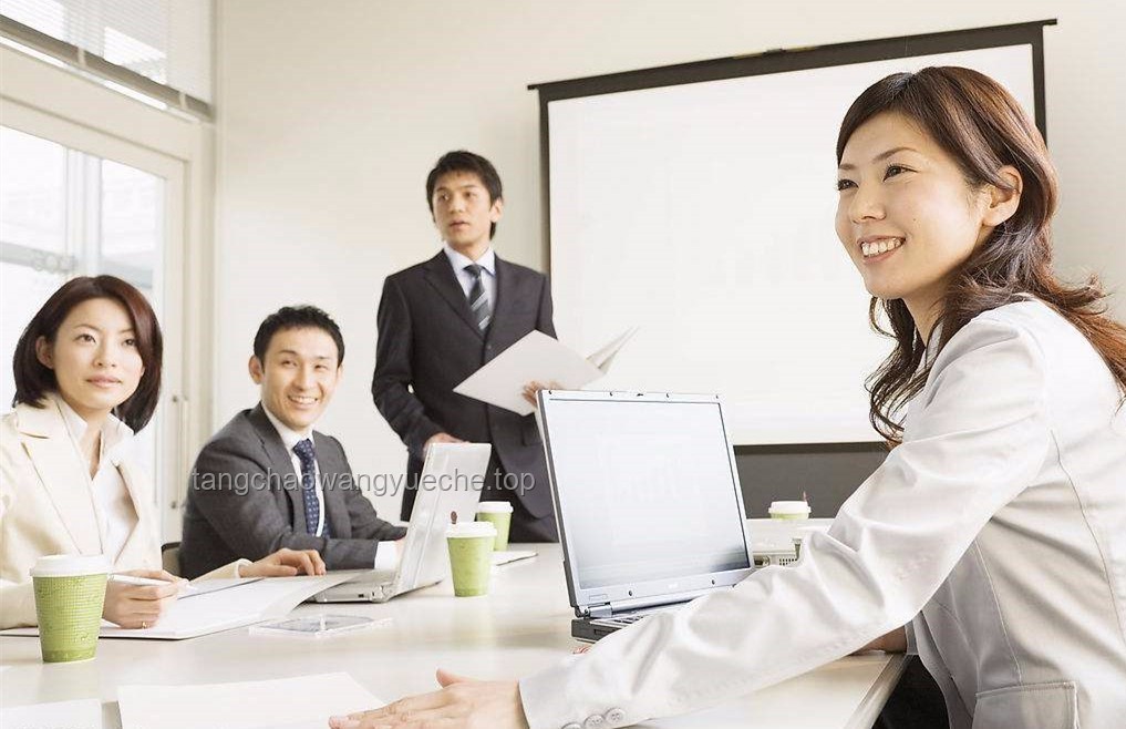 縣城職場變革：大廠高管下沉，打工人壓力重塑