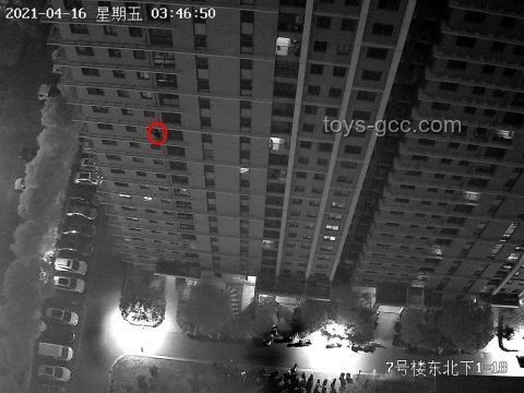 **保安變身“飛檐走壁”大俠？高空索降盜竊億元玉石的真假經歷??**