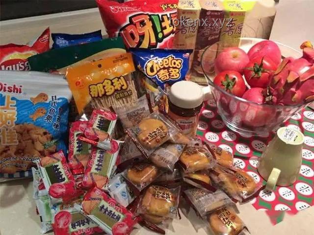 那些年買過的宿舍小零食！實用挑選與分享指南