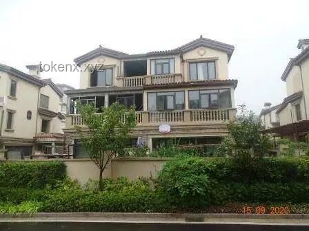 只剩幾面爛墻的別墅拍出2683萬：如何評估與處置廢舊房產價值
