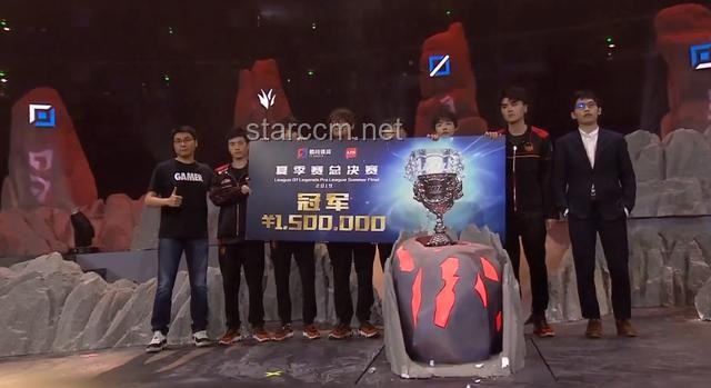 迪迦“搶奶”事件背后的AD鈣奶行業洞察