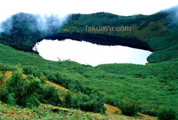 茫崖綠動未來：尕斯庫勒湖畔的旅游與生態新趨勢