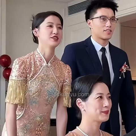 《血脈牽引：轉身間的生死共鳴，創新思維的跨界覺醒》