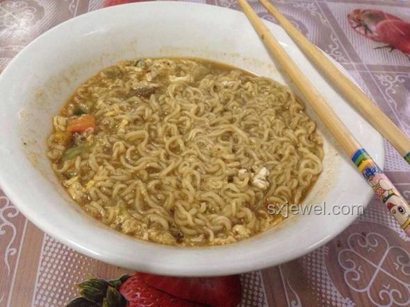 現(xiàn)在的食品科技下，腐乳與方便面調(diào)料鮮味對(duì)比及優(yōu)化方案