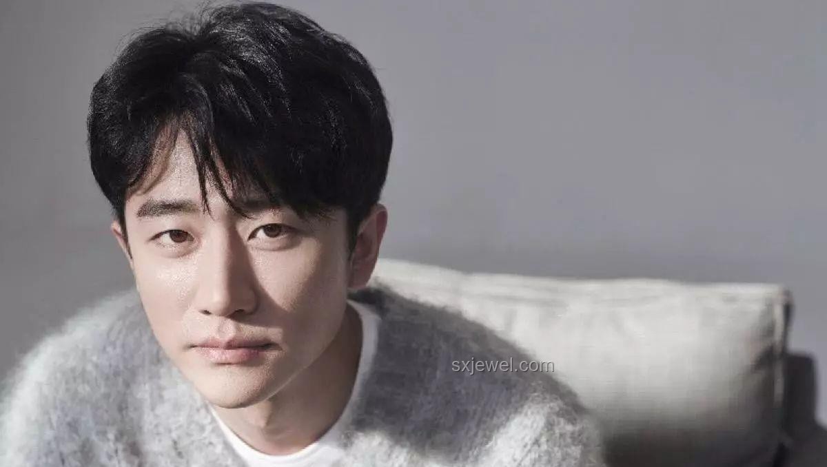 男明星效應下的方便面行業洞察