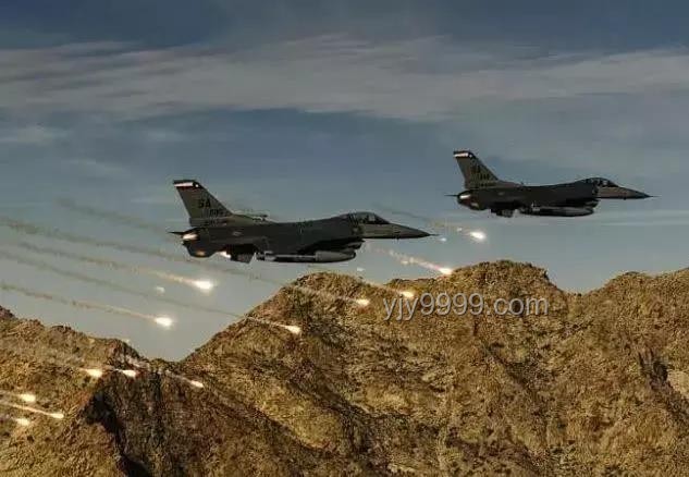 殲-10CE引領(lǐng)未來空戰(zhàn)，中國軍工強勢崛起