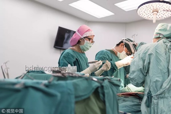 女子去世前家屬求助7小時無醫生救治：優化急救響應機制