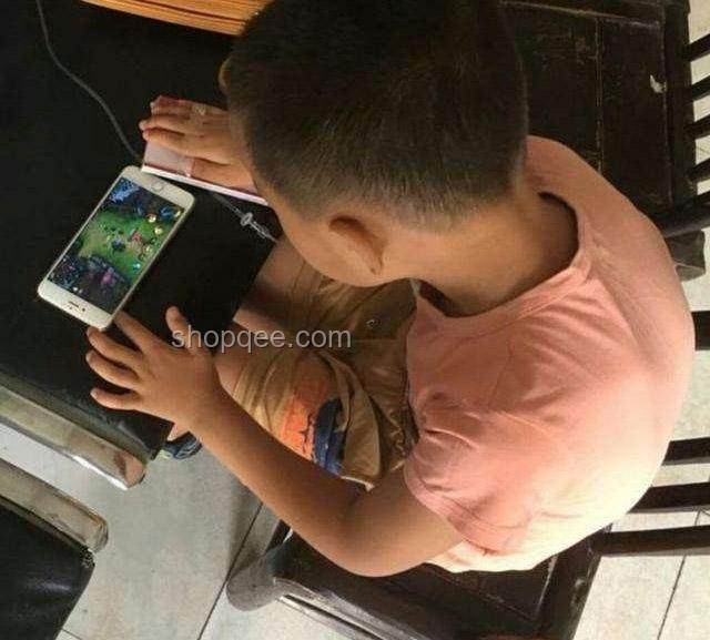 女子打賞男主播60萬(wàn)，兒子如何想要回
