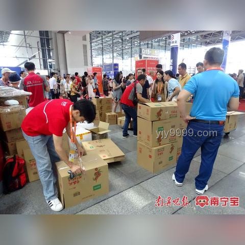 暴跌的榴蓮：市場供需失衡與消費者行為分析