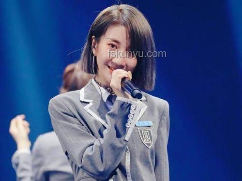 李藝彤未成團深度剖析：實力、熱度與成團的辯證思考