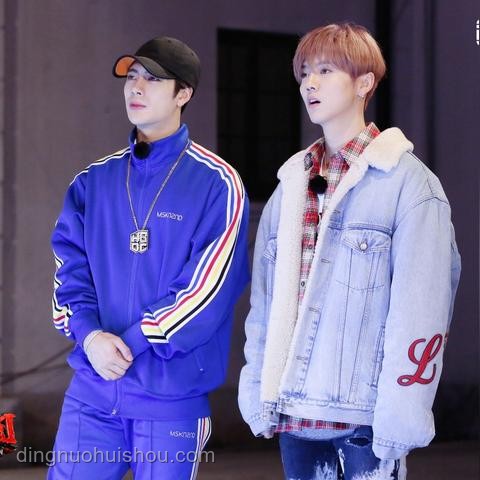孟佳分享JYP家族合影指南：珍藏回憶，完美展示