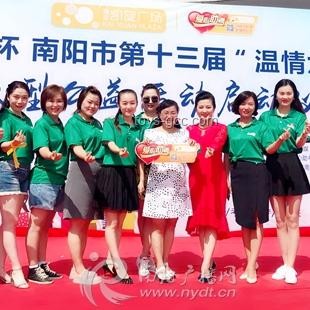 送考這一幕太暖了：社會溫情與教育關懷的深度剖析