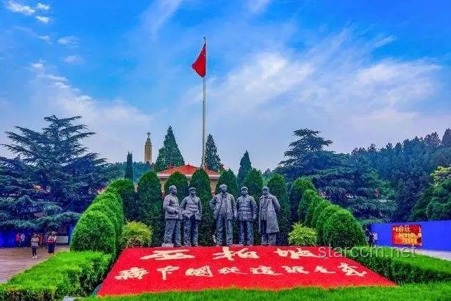 臨江仙畔，詩詞之旅的得與失
