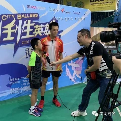 羽毛球與其他運動的性價比對比：為何我愿稱之為「性價比最高」的全能運動？