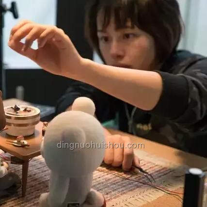定格治愈系瞬間：未來出片神器趨勢預測