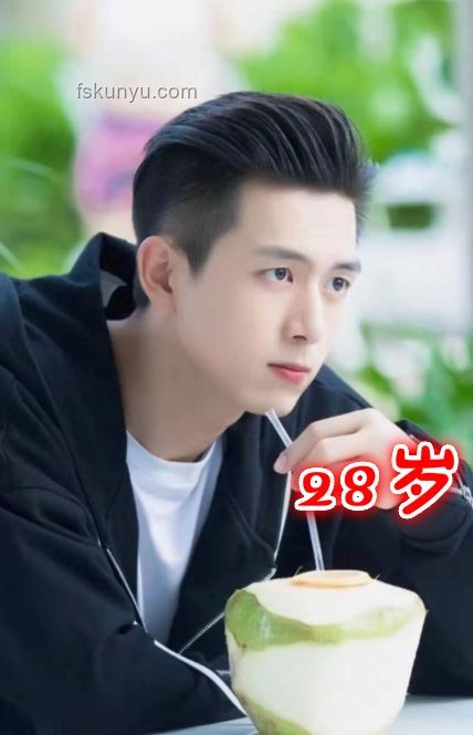 肖戰(zhàn)與33歲職場(chǎng)人的多維度對(duì)比分析