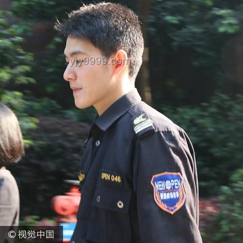 高考采訪：重慶女生撞臉多個(gè)女明星，如何打造個(gè)人形象品牌