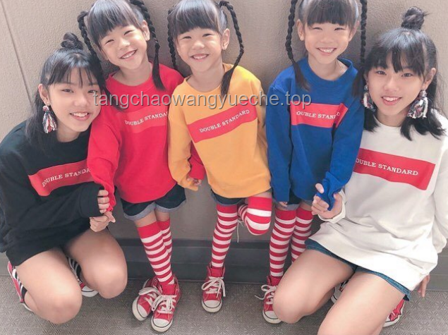 三胞胎姐妹高考紀實：倆姐姐并肩錄取，共赴夢想之旅
