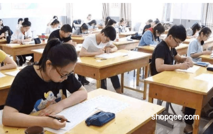 所有監考女老師不允許穿高跟鞋：深度解析與影響探討