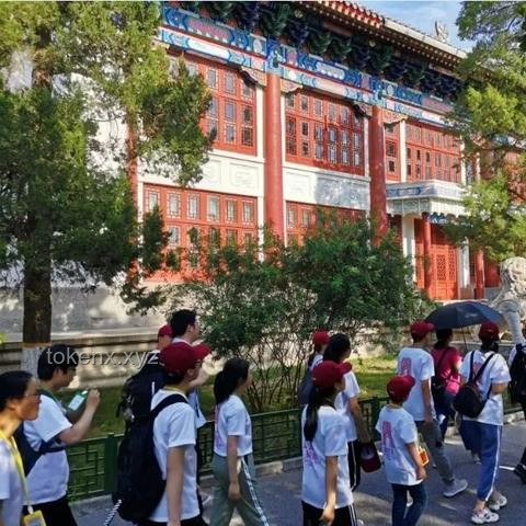 北大湖水變商品：跨界營(yíng)銷與創(chuàng)新邊界探索