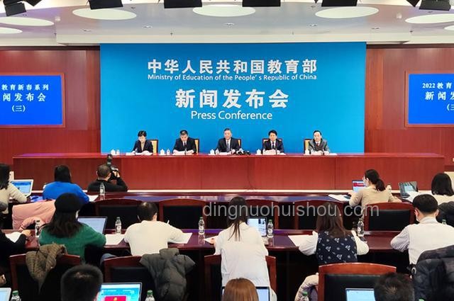 梁建章建議：如何實施取消中考淡化高考的教育改革方案