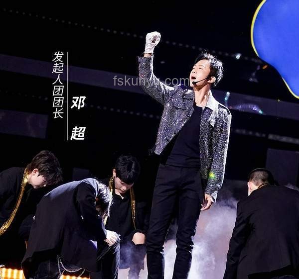 內娛請給鄧超一個唱跳舞臺：解鎖全能藝人的無限可能