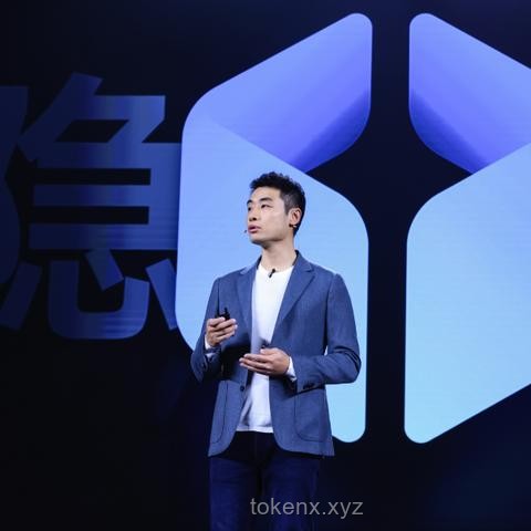 iOS26透明主題：液態玻璃設計深度剖析與行業影響