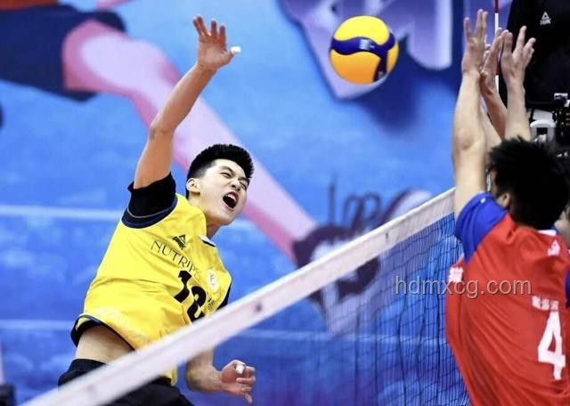 中國男排挑戰加劇：0-3失利后的未來趨勢預測