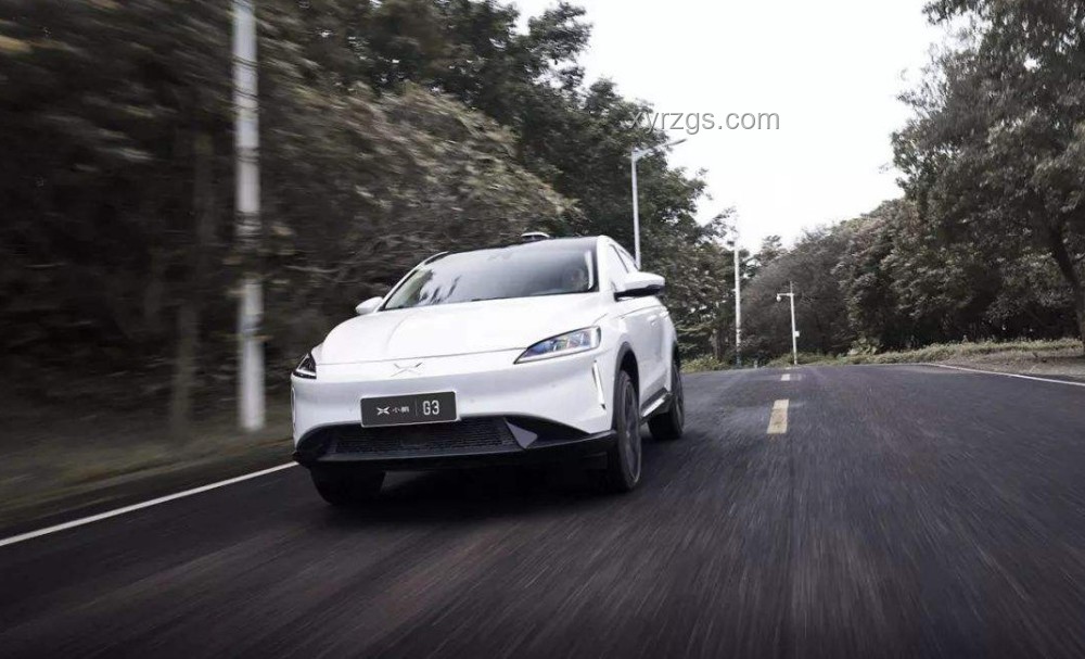 2025年新能源汽車賽道趨勢前瞻：蔚來、小鵬等車企的機遇與挑戰