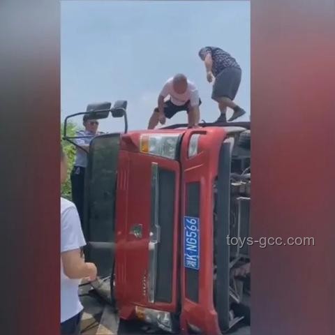 《逆向挑戰：探索反方向扶貧的創新路徑》