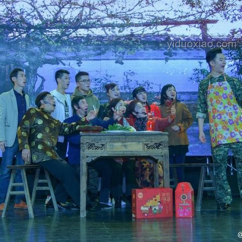 臺網紅“館長”回顧大陸游：真情流露背后的深度分析