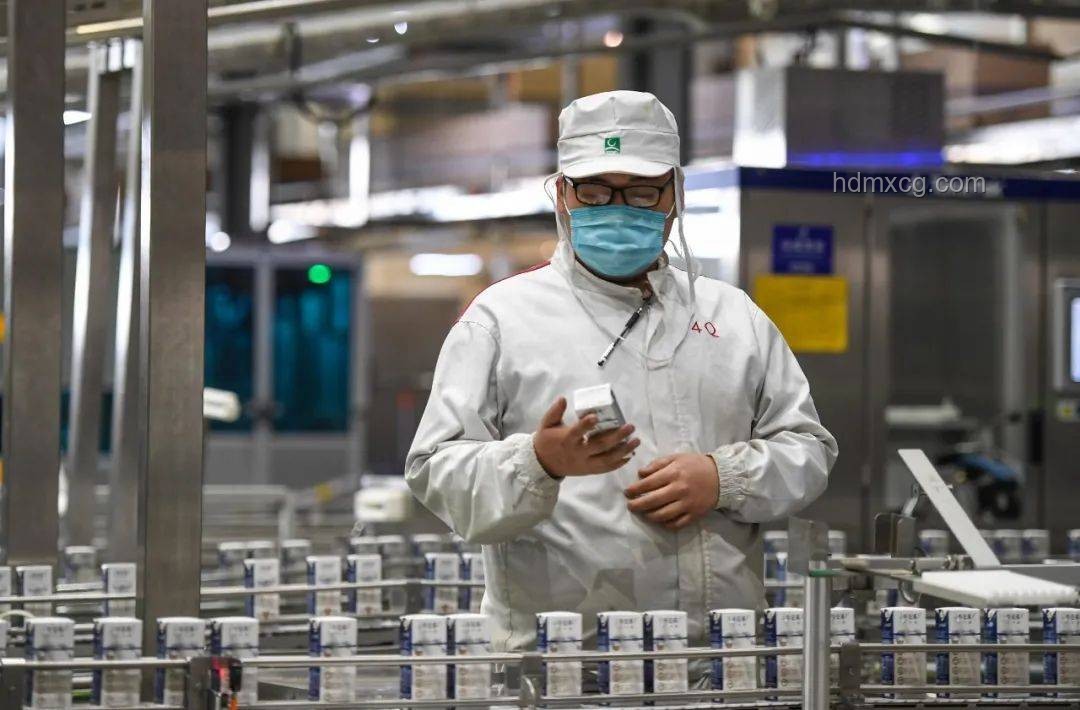黃子韜衛生巾品牌異物事件：透視行業信任重構與變革
