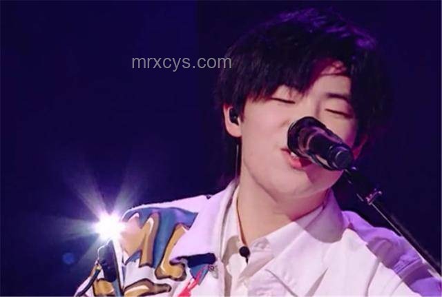 許嵩歌曲意外促姻緣，音樂社交新趨勢洞察