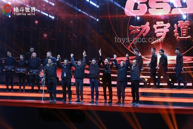 李連杰謹慎考察：深度調研背后的創(chuàng)新合作哲學