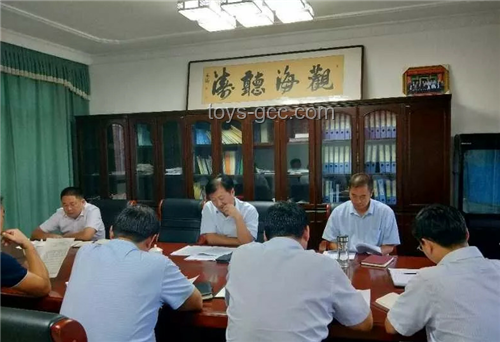 如何巧妙回應(yīng)領(lǐng)導(dǎo)關(guān)于辦公室主任人緣的詢(xún)問(wèn)