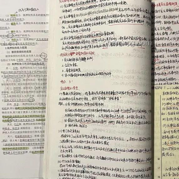 為何普遍認為「學法學需大量背誦」？法學教育真相解析