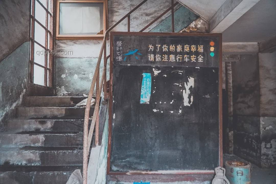 廢墟重建中的樓梯水泥需求激增與行業變革