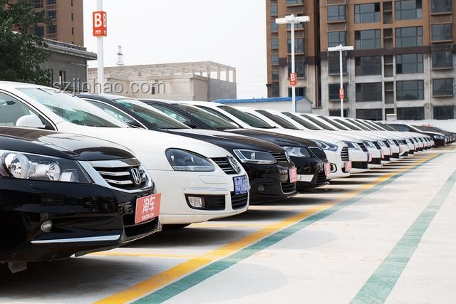 “零公里二手車”與新車對比分析：價格、權(quán)益與市場趨勢