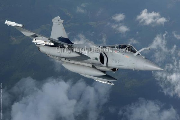 法國總理登戰機遭困與陣風戰機性能對比
