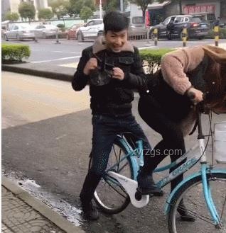 外賣小哥的神奇魅力：征服外國游客的那些事兒??