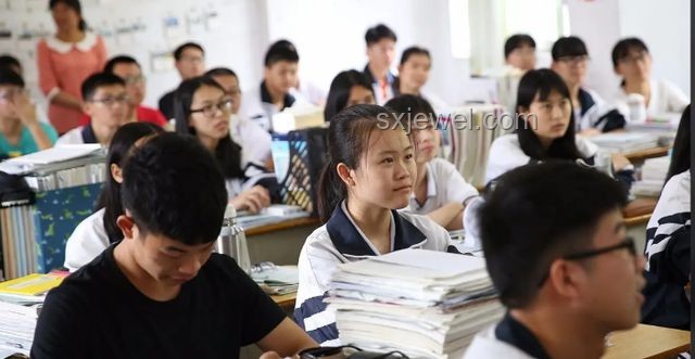 湖北襄陽五中3名學生高考成績被屏蔽案例研究