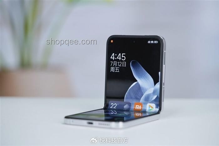 小米MIXFlip2價格5999元起：高端折疊屏市場的新勢力